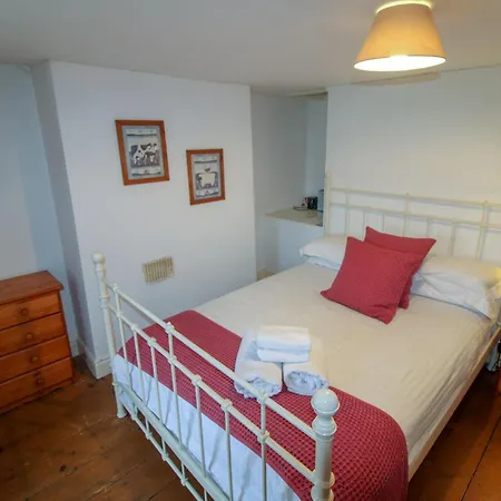 Greenside Traditional Overlooking Caldbecks Duck Pond Tatil Evi Caldbeck