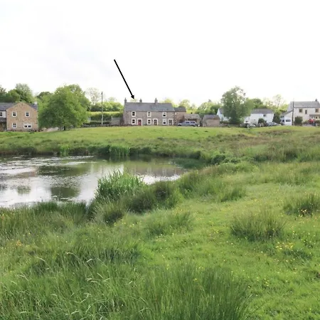 Greenside Traditional Overlooking Caldbecks Duck Pond Caldbeck